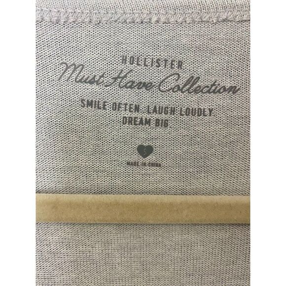 Hollister Gray Long Sleeve Cold Shoulder Top - Picture 5 of 7